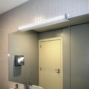 Luminaire salle de bains : plafonnier et reglette